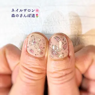 ネイル ショートネイル 森のさんぽ道のネイルデザイン