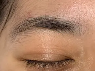 アイブロウ Mylamination所属・ゆーな ‎🎀 浅草のマツエク・マツパデザイン