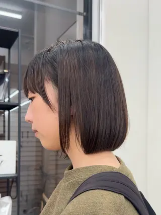 ミディアム ショート/ボブ レイヤー/チヨノのヘアスタイル