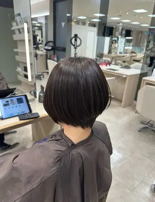 ショート カラー 艶髪 黄金比みくのヘアスタイル