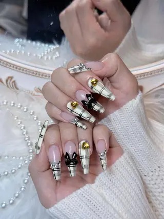 ネイル Julli ジュリのネイルデザイン