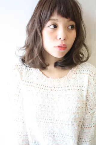ミディアム パーマ tuuli トゥーリのヘアスタイル