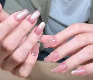 ネイル Pure&Rich Nailのネイルデザイン