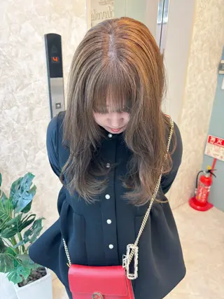 ミディアム カラー得意【梅田】 瀧本友梨乃のヘアスタイル