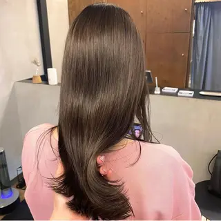 セミロング カラー パーマ ヘアアレンジ メンズ キッズ ネイル マツエク・マツパ アイブロウ 前川 朋香のヘアスタイル