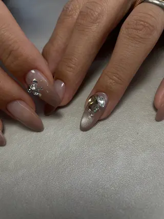 セミロング TOL NAILのネイルデザイン