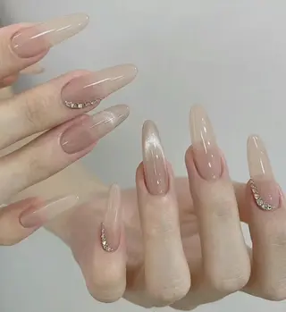 ネイル nana 🌞のネイルデザイン