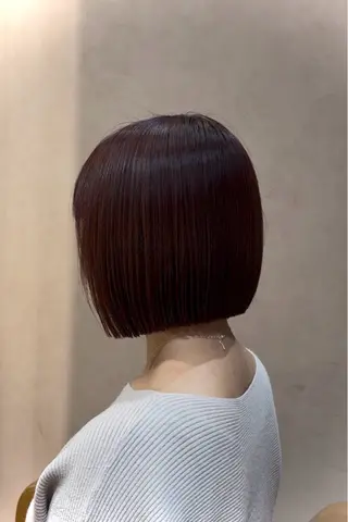 ショート RYU/レイヤー /透明感艶カラーのヘアスタイル