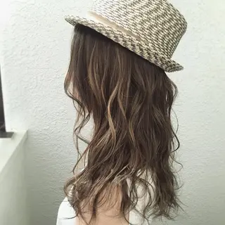 ミディアム セミロング ロング カラー ヘアアレンジ 小顔ショートヘア♪ TAKUMIのヘアスタイル