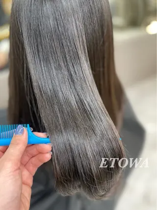 セミロング 𝓝𝓪𝓷𝓪 くびれ/韓国風/新宿のヘアスタイル