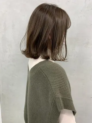 ミディアム カラー 🧸艶々韓国ヘア 🧁mizunaのヘアスタイル