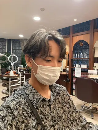 カラー パーマ メンズ カットが上手い 💇‍♂🌸サク🌸のヘアスタイル