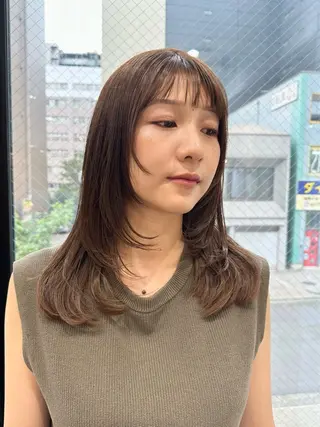 ミディアム カラー mizuki 韓国 ヘア/髪質改善のヘアスタイル