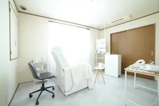 アイブロウ eyelashsalon calin所属・アイラッシュサロン カリンのマツエク・マツパデザイン