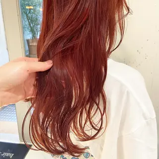 ロング カラー カジュアルを女っぽく 𝗮𝘆𝗮𝗰𝗼のヘアスタイル