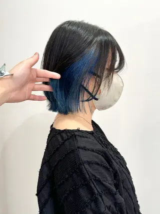 ショート カラー 切りっぱなしボブ/ ブリーチカラー/大塚のヘアスタイル