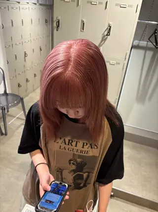 カラー 透明感ベージュ🤎 ナチュラルレイヤーのヘアスタイル