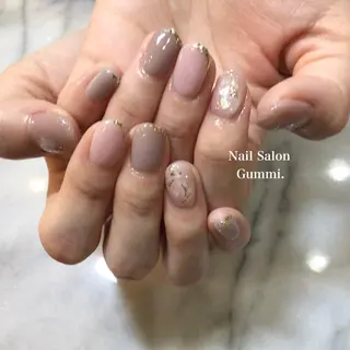 ネイル Nail Salon Gummi.のネイルデザイン
