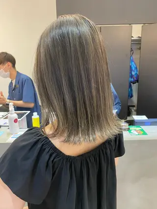 ミディアム カラー 鍵谷 公宏のヘアスタイル
