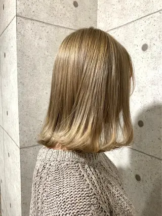 ミディアム カラー miki 🦎のヘアスタイル