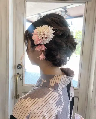 ヘアアレンジ 谷口ゆめ/縮毛矯正/ 大人女子/眉ワックスのヘアスタイル