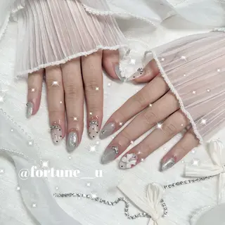 ネイル 💜5/4空✩.* Yuuna💜のネイルデザイン