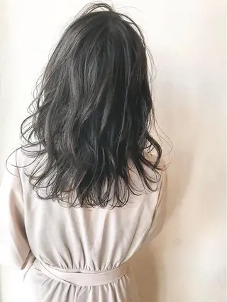 セミロング カラー 酸性ストレート/ブリ ーチなし/中村 匠のヘアスタイル