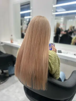 ロング カラー 渋谷人気1位✨カラー 縮毛、髪質改善のヘアスタイル