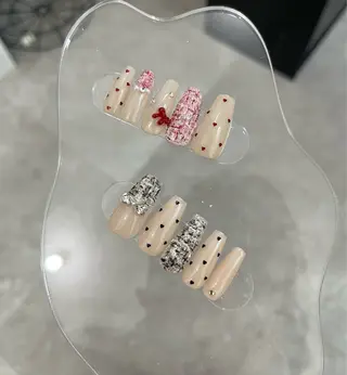 ネイル 鈴木 愛のネイルデザイン