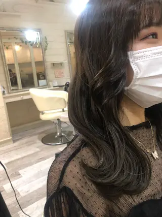ロング カラー職人 なかもと たつひろのヘアスタイル