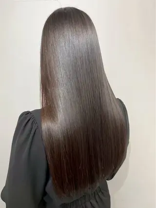 パーマ 入佐 美聡のヘアスタイル