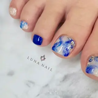 ネイル アトリエ　ミモザ所属・いまむら あかりのネイルデザイン