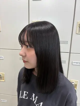 セミロング カラー 似合わせヘア🪽 riko🐈‍⬛のヘアスタイル