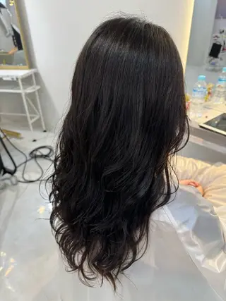セミロング レイヤーカット 中屋光貴のヘアスタイル
