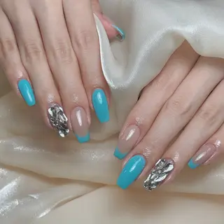 ネイル Maggie Nail🦩のネイルデザイン
