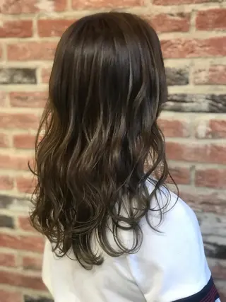 セミロング カラー 市村 正義のヘアスタイル