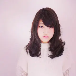 ロング カラー パーマ ヘアアレンジ 山北 咲子のヘアスタイル