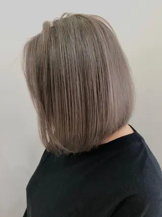 ショート カラー カラーサロン ビスカリアのヘアスタイル