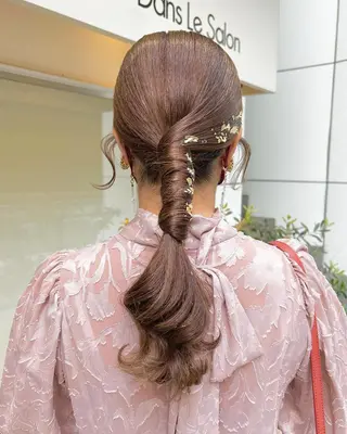 セミロング カラー ヘアアレンジ マツエク・マツパ アイブロウ 透明感カラー🫧ヘア セット🫧松本菜月の眉毛・アイブロウイメージ