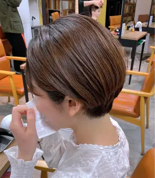 ショート ハイトーン 🌷ハルミ🌷のヘアスタイル
