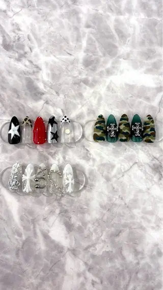 ネイル sharesalon  Mariris所属・KARIN🍓🐯 ￤心斎橋のネイルデザイン