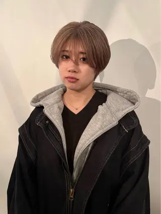 ショート カラー 川合 慶輔のヘアスタイル