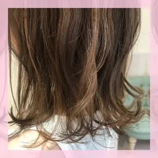 ミディアム カラー 🍒前川 🍒のヘアスタイル