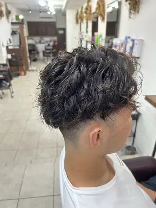 パーマ メンズ ダブルスキルエクステ /羽エクステ白石宇由のヘアスタイル