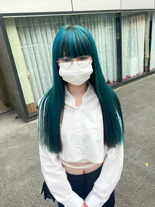 ロング デザインカラー/ボブ ブリーチカラー/ユリのヘアスタイル