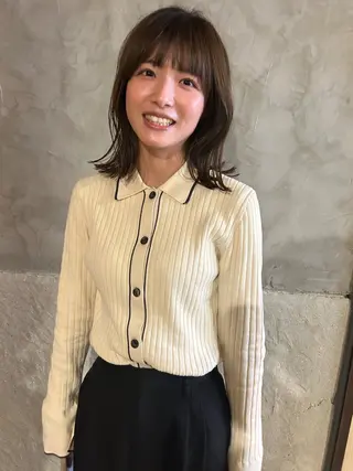 ミディアム カラー さの あやねのヘアスタイル