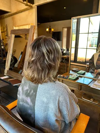 セミロング 🦖ノザワ リンカ🦖のヘアスタイル