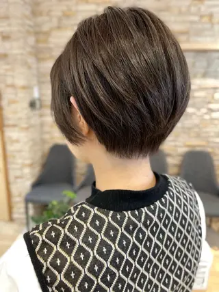ショート 艶髪／透け感カラー ／ＲＹＯのヘアスタイル