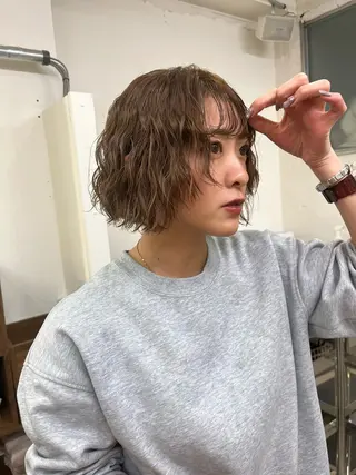 ショート 加藤好/ボブ /レイヤー/暖色🧡のヘアスタイル