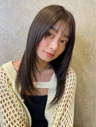 ロング 片柳 美友季のヘアスタイル